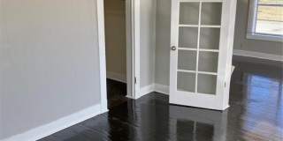 1613 Park Street Gallery 30