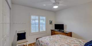 1797 Hollyhock Rd Gallery 21
