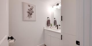 979 Montague Place Gallery 16
