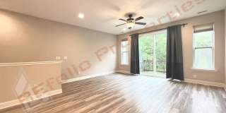 Great Location! 3-Story Townhome with Guest Suite, Loft & 1-Car Garage in Chapel Run – Available September 7th! Gallery 10