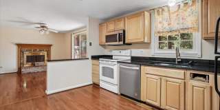 9404 MIRROR POND Drive Gallery 28