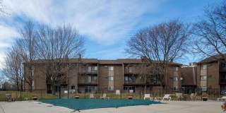 Spacious 2 bedroom, 1 Bath Condo in the Coveted Carriage Hills Association Spacious 2 bedroom, 1 Bath Condo in the Coveted Carriage Hills Association Gallery 1