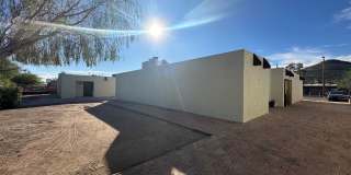1 and 2 Bedroom Townhomes Near Downtown Tucson! Renovated with Off Street Parking! Gallery 3