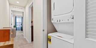 5893-A CREEKSIDE CROSSING Gallery 21