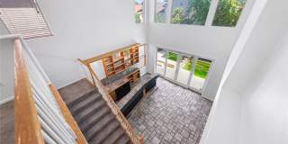 2367 THAYER Avenue Gallery 7