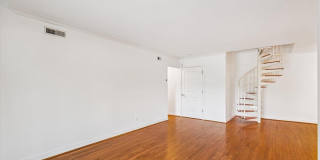 300 HILLTOP LN #300I Gallery 3