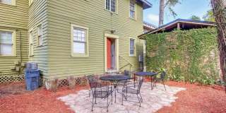 2116 HERSCHEL Street Gallery 21