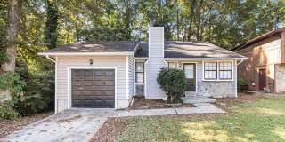 3 bedroom 2 bathroom house Gallery 1