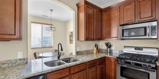 Gorgeous townhome near NAU Gallery 5