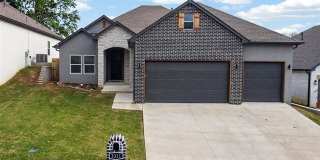 3311 Harbour Town Place Gallery 1