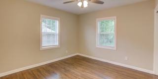 Recently Remodeled 3 Bed 1 Bath! Gallery 23