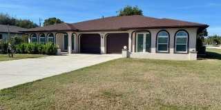 3320 Country Club Boulevard Gallery 1