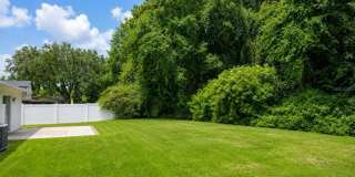 16518 SILVERHILL DRIVE Gallery 3