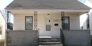Cute 3 Bedroom Bungalow Gallery 1