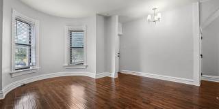 4629 Washington Avenue Gallery 4