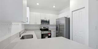 2705 SE 25 AVE Gallery 27