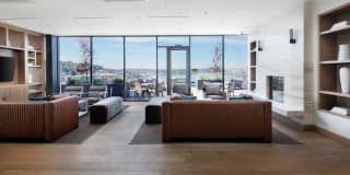 Helm Helm Gallery 40