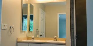 Experience this Cape Coral 3 bedroom 2 bath duplex with 1 car garage and screened in lanai. Gallery 20