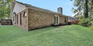 3 bedroom/ 2 bathroom home on the Northside! Gallery 23