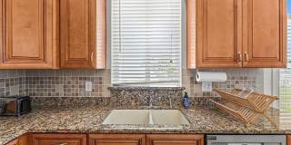 Stunning Waterfront Home - Treasure Island! 3bed| 2bath Gallery 18