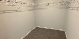 Room in 3 Bedroom Home at Arkose Dr Gallery 22