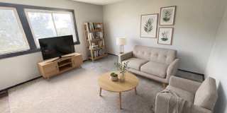 746 Russell Rd Gallery 1