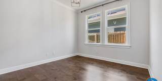 3104 W Bay Villa Ave Gallery 10