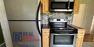 3 Bedroom 1 bath - 1 car garage - "Pet Negotiable" 3 Bedroom 1 bath - 1 car garage - "Pet Negotiable" Gallery 5
