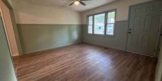 652 Monagan St ~ Murchison Gallery 4