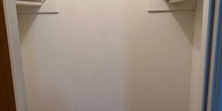 1732 Jameson Street Gallery 24