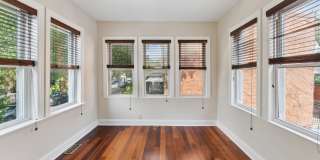 3 Level Semi-Detached Row Home in Columbia Heights Gallery 22