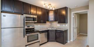 201 1/2 6th St Gallery 1