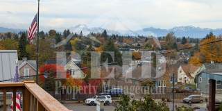 Easy Commute with Stunning Views! Gallery 1