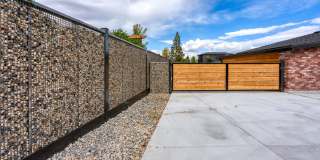 Mid Century Modern Home in Town Gallery 37