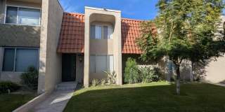 2260 N Indian Canyon Drive unit: B Gallery 1