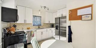 2 WEEKS FREE! Spacious 3BD/2BA Home in Denver, CO- Available August 1st! Gallery 11