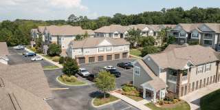 Vintage Creekwood Park Apartments Gallery 25