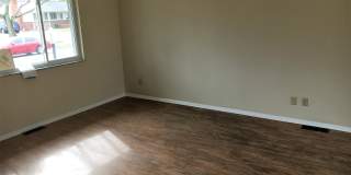 **3-BEDROOM/2-BATH RANCH W/ 2-CAR GARAGE!** Gallery 6