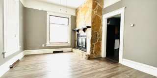 Single Family Home with Bonus Room & Loft! Gallery 4
