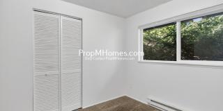 Three Bedroom Home in NE! Gallery 13