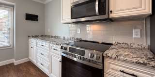 Double En-Suite Townhome Gallery 15