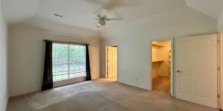 1826 N Glenbrook Place Gallery 6