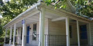 186 W Washington St Gallery 5