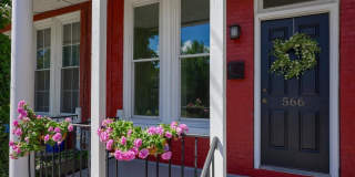 566 N PLUM Street Gallery 1