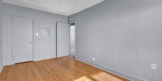 MANDERSON 17701 - R - BOSTON EDISON TOWERS LLC - 17701 MANDERSON DETROIT, MI 48230 Gallery 190