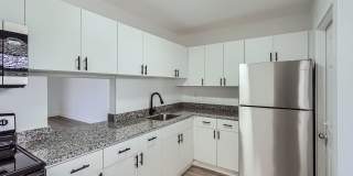 Lakeshore Presidential Apartments Gallery 1