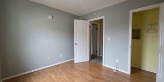 PEMBROKE CROSSING CONDOS Gallery 23