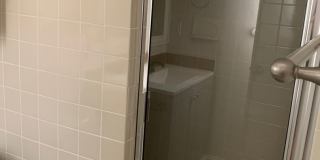 Remodeled 3 Bedroom near Moore Gallery 39