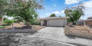 Family-Friendly House with Pool and Spacious room Gallery 1