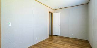 160 Forrest Ave Gallery 8